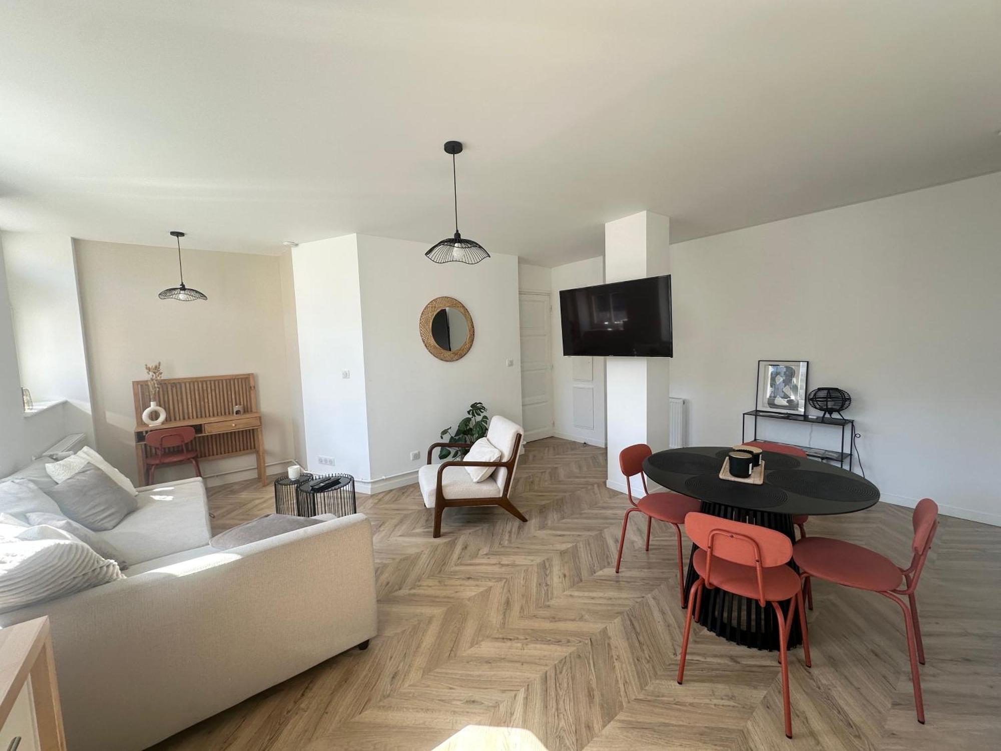 Appartement Cosy & Moderne 6 Personnes Centre Charleville-Mezieres - Ardennes Exterior photo
